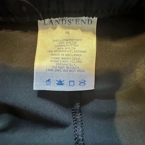 LANDS END Swim Skirt Skort Bottom Black Built In Brief Women's Size 16 - Picture 6 of 7